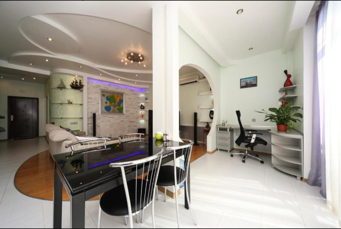 "Нова Аркадія", Вид Моря Та Міста Appartement Odessa Buitenkant foto